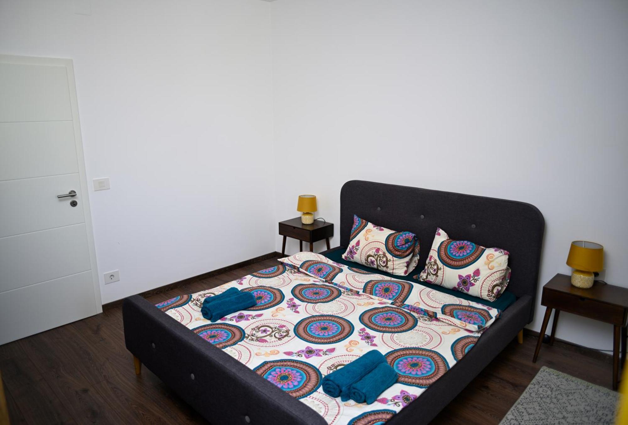 Mirvana Apartments Metheor Executive Suite Тімішоара Екстер'єр фото