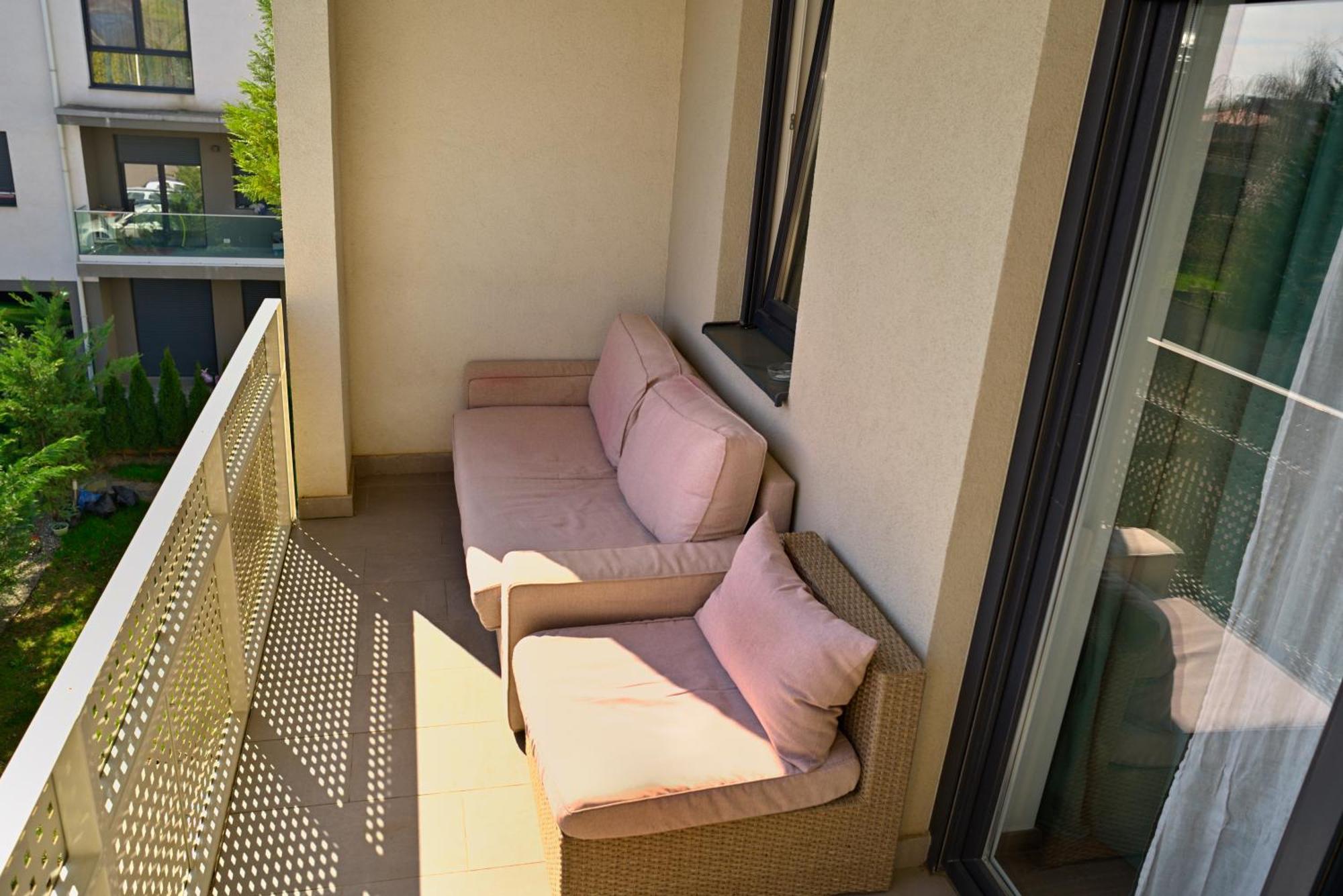 Mirvana Apartments Metheor Executive Suite Тімішоара Екстер'єр фото